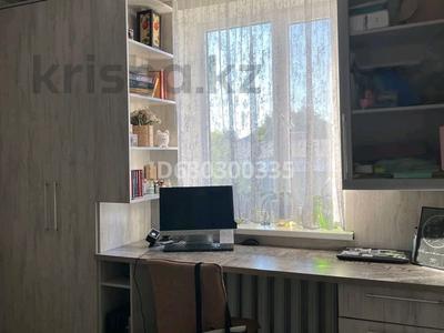 Үйдің бір бөлігі · 5 бөлме · 240 м² · 7 сот., Валиханова 12 а, бағасы: 33 млн 〒 в Текели