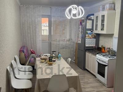 2-бөлмелі пәтер · 74.8 м² · 2/6 қабат, мкр. Алтын орда, Х. Дрсмухамедулы 48Г к 2, бағасы: 23.5 млн ₸ в Актобе