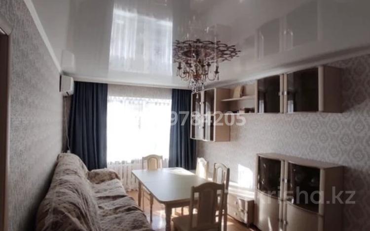 3-комнатная квартира · 62 м² · 3/5 этаж, Есенберлина 29 — Республики Есенберлина за 23.5 млн ₸ в Астане, Сарыарка р-н — фото 2