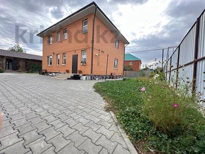 Отдельный дом · 7 комнат · 200 м² · 8 сот., Сулусай 10 — Новая школа #68 имени Ташенова за 63 млн 〒 в Актобе, мкр Москва