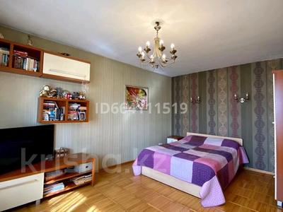 1-комнатная квартира · 34 м² · 9/9 этаж, Муканова 233 — Кабанбай Батыра за 18 000 ₸ в Алматы, Алмалинский р-н