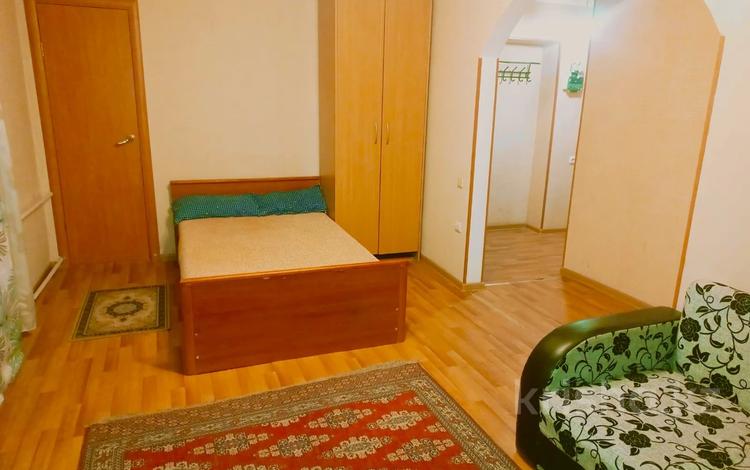 1-комнатная квартира · 30 м² · 1/5 этаж, мкр Новый Город, Гоголя 27 — Назарбаева за 6 000 〒 в Караганде, Казыбек би р-н — фото 8