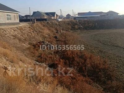 Жер телімі · 22 сотық, Сарыагаш 37, бағасы: 15 млн ₸ в Боралдае (Бурундай), мкр Водник-1