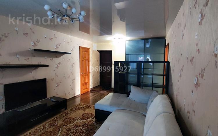 3-комнатная квартира · 55 м² · 3/5 этаж, Айтиева 70/1 за 170 000 〒 в Уральске — фото 2