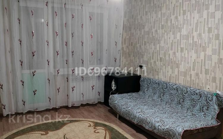 1-бөлмелі пәтер · 34 м² · 4/5 қабат, Ескі қала — Некрасов пен Айтеке бидің қиылысы, бағасы: 130 000 ₸ в Актобе, Старый город — фото 2