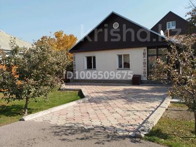 Отдельный дом · 3 комнаты · 100 м² · 6.666 сот., Асан кайгы жырау за 40 млн 〒 в Кенена Азербаева (Покровка)