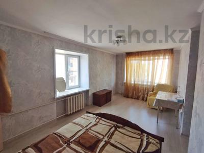 1-комнатная квартира · 32.3 м² · 3/5 этаж, Назарбаева 18 за ~ 13.9 млн 〒 в Усть-Каменогорске