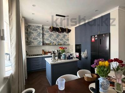 4-комнатная квартира · 145 м² · 2/3 этаж, пгт Балыкши, Иван Полковников 17 за 1 млн 〒 в Атырау