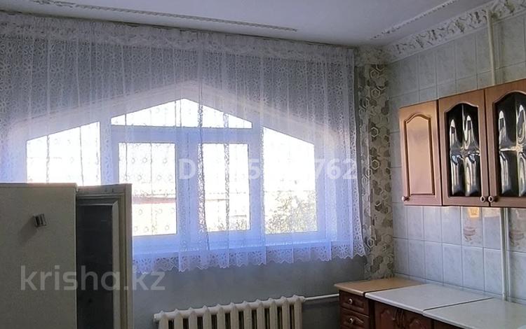 2-комнатная квартира · 52 м² · 6/9 этаж, мкр Аксай-4 7 — Жубанова Саина за 250 000 ₸ в Алматы, Ауэзовский р-н — фото 2