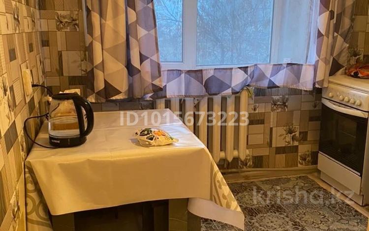 1-бөлмелі пәтер · 38 м² · 1/4 қабат, 9 13, бағасы: 85 000 ₸ в Талдыкоргане, мкр военный городок Жулдыз — фото 2
