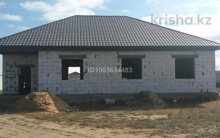 Отдельный дом · 4 комнаты · 190 м² · 10 сот., Безымянный 1058 — Магазин Хан по этой улице до конца за 15 млн ₸ в Актобе, жилой массив Жанаконыс-4 — фото 2