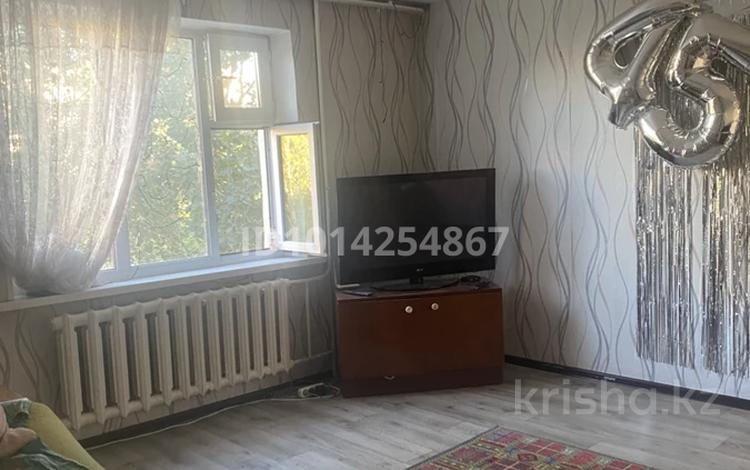 3-комнатная квартира · 60 м² · 4/5 этаж, Куляш Байсеитова 3 за 25 млн ₸ в Астане, Сарыарка р-н — фото 2