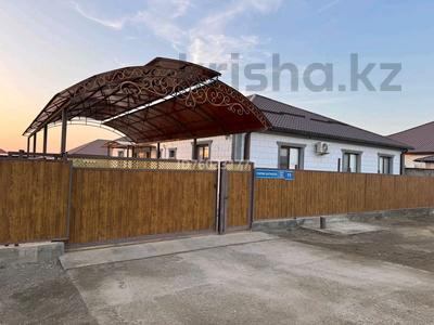Жеке үй · 5 бөлме · 250 м² · 10 сот., Оркен - 2, Салим Капакова 11, бағасы: 52 млн ₸ в Атырау