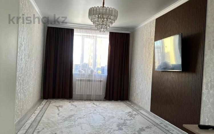 2-бөлмелі пәтер · 71 м² · 3/7 қабат, Алтын орда ш/а., бағасы: 30 млн ₸ в Актобе, мкр. Алтын орда — фото 2