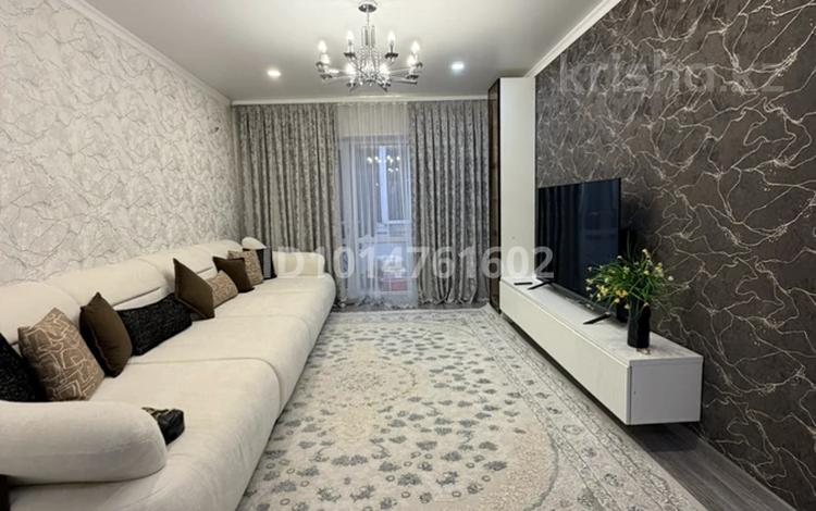 3-комнатная квартира · 75 м² · 5/5 этаж, 4 мкр 15 — Напротив ЦРБ за 31 млн ₸ в Есик — фото 2