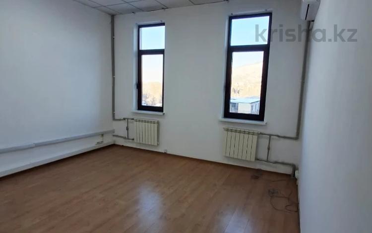 Офисы · 32 м² за 352 000 ₸ в Алматы, Медеуский р-н — фото 2