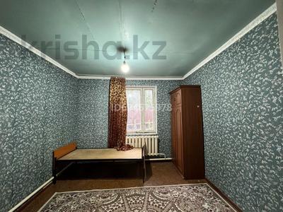 Аренда домов или дач в Алматы: Отдельный дом · 4 комнаты · 150 м² · помесячно, мкр Акбулак 41 за 350 000 〒 Отдельный дом · 4 комнаты · 150 м² · помесячно, мкр Акбулак 41 за 350 000 〒 в Алматы, Алатауский р-н