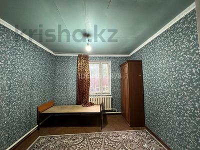 3-бөлмелі үй ай сайын, 150 м², мкр Акбулак 41, бағасы: 350 000 〒 в Алматы, Алатауский р-н