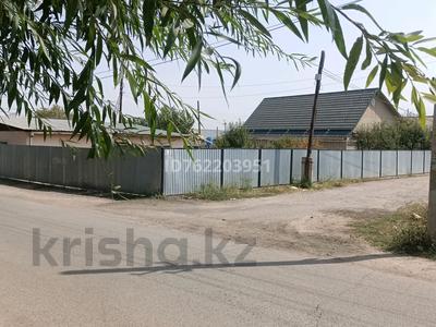 Отдельный дом · 5 комнат · 120 м² · 11 сот., Ақсу 15 — Үмбетәлі пересечение ул Аксу, угловой за 48 млн 〒 в Каскелене