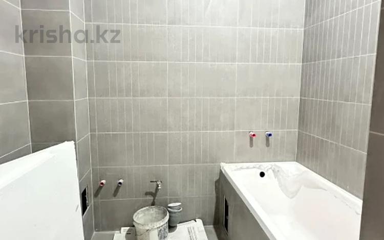 2-комнатная квартира · 77 м² · 3/5 этаж, мкр. Алтын орда за 28.5 млн ₸ в Актобе — фото 2