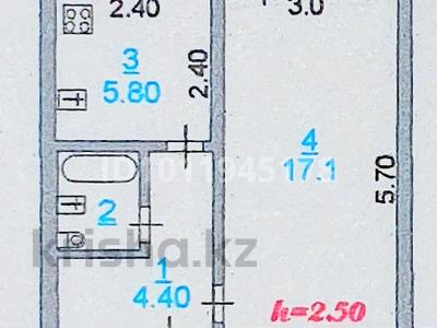 1-комнатная квартира · 35 м² · 3/3 этаж, Авангард-3 7 за 149 000 〒 в Атырау, мкр Авангард-3