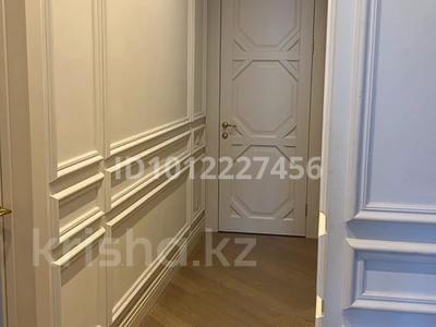 4-бөлмелі пәтер · 165 м² · 13/21 қабат, Просп. Аль-Фараби 21, бағасы: 205 млн ₸ в Алматы, Бостандыкский р-н