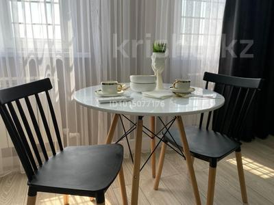 1-бөлмелі пәтер · 40 м² · 18/25 қабат, 11 ш/а. 112в — Абылхайырхана маншук маметова, бағасы: 15 000 ₸ в Актобе, мкр 11