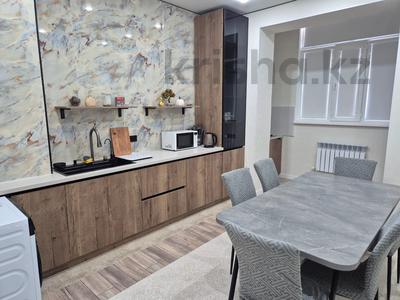 2-бөлмелі пәтер · 80 м² · 5/8 қабат, 19а 23, бағасы: 250 000 ₸ в Актау, 19А мкр