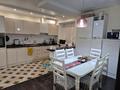 2-бөлмелі пәтер · 100 м² · 2/5 қабат, мкр. Алтын орда 9/1 — Скорая помощь, бағасы: 37 млн ₸ в Актобе