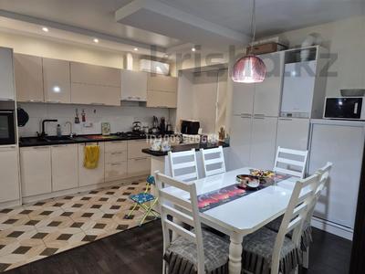 2-комнатная квартира · 100 м² · 2/5 этаж, мкр. Алтын орда 9/1 — Скорая помощь за 37 млн ₸ в Актобе