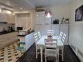 2-бөлмелі пәтер · 100 м² · 2/5 қабат, мкр. Алтын орда 9/1 — Скорая помощь, бағасы: 37 млн ₸ в Актобе — фото 2