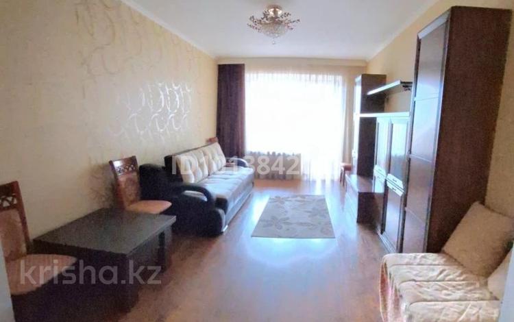 1-бөлмелі пәтер · 38 м² · 3/5 қабат, мкр №6 58 — Абая-Янтарная, бағасы: 150 000 ₸ в Алматы, Ауэзовский р-н — фото 2