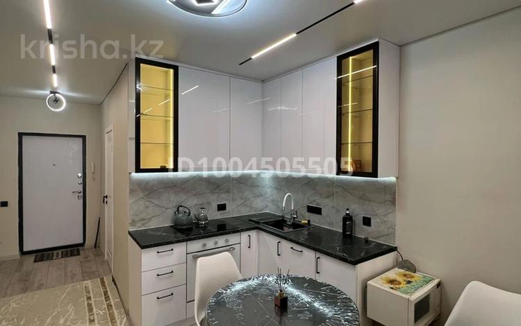 1-бөлмелі пәтер · 38 м² · 8/12 қабат, мкр Акбулак, Дарабоз 1-83 — По Момышулы, бағасы: 2 500 〒 в Алматы, Алатауский р-н — фото 2