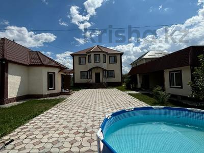 Отдельный дом • 7 комнат • 232 м² • 14 сот., Жазиралы 31 за 65 млн 〒 в Талдыкоргане