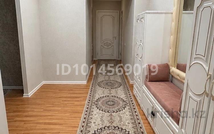 4-бөлмелі пәтер · 94 м² · 5/5 қабат, 26-ш/а. 31 — ТЦ Достық, бағасы: 23.5 млн ₸ в Актау, 26-й мкр — фото 2