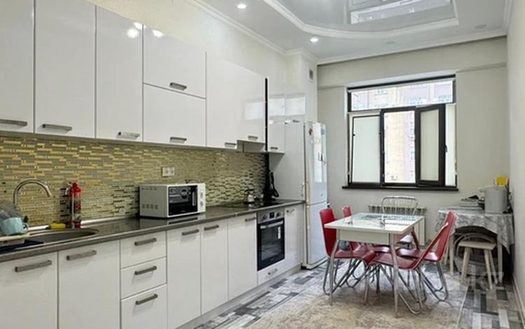 2-бөлмелі пәтер · 70 м² · 6/12 қабат, 16-й мкр 49 — 2-комнатная квартира, 70 м² — 16 мкр, ЖК Керемет, бағасы: 21.9 млн ₸ в Актау — фото 32