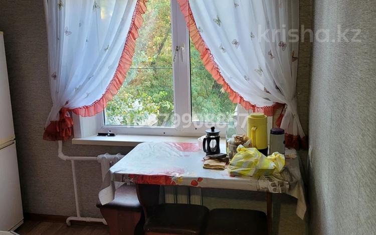 2-бөлмелі пәтер · 44 м² · 2/5 қабат, Железнодорожная 3/1, бағасы: 150 000 ₸ в Павлодаре — фото 2