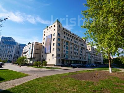 2-комнатная квартира · 102.1 м² · 6/8 этаж, проспект Кабанбай батыра 13 за 69 млн ₸ в Астане, Нура р-н