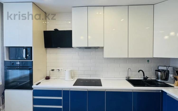 3-комнатная квартира · 90.5 м² · 2/8 этаж, Улы Дала 63 — ДЛЯ БОЛЬШОЙ СЕМЬИ!!!! за 56.5 млн ₸ в Астане, Есильский р-н — фото 22