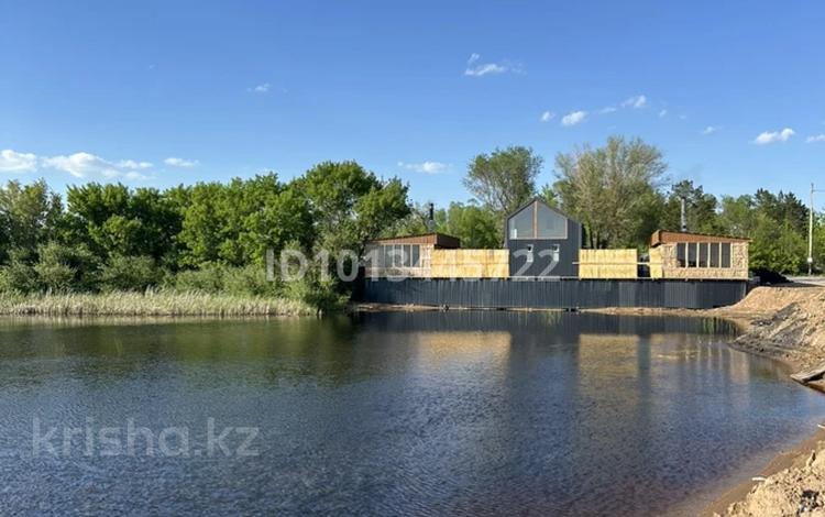 Гостевой дом, баня · 10000 м² за 100 млн ₸ в Астане, Сарыарка р-н — фото 2
