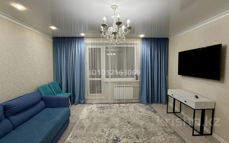 3-комнатная квартира · 63 м² · 9/10 этаж, ул. Таттимбета 10 за 26.5 млн ₸ в Караганде — фото 2