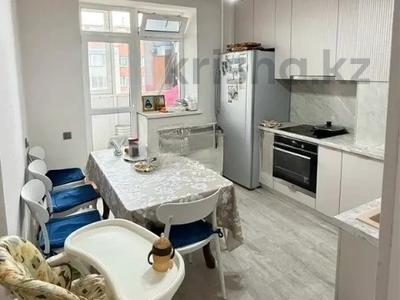3-комнатная квартира · 90 м² · 8/10 этаж, Кумисбекова 8 за 41 млн ₸ в Астане, Сарыарка р-н