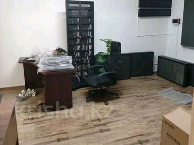 Кеңселер, қоймалар · 350 м², бағасы: ~ 1.2 млн ₸ в Алматы, Алмалинский р-н