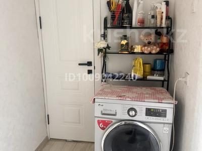 4-бөлмелі пәтер · 76 м² · 5/5 қабат, мкр Север 21 — Пересечение улиц Рыскулова Жыбек жолы, бағасы: 27 млн ₸ в Шымкенте, Аль-Фарабийский р-н