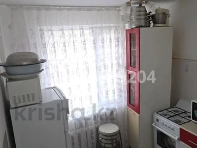 2-комнатная квартира · 47 м² · 2/5 этаж, Луговой 12 — Рынок Мерей, 19 школа. за 14.5 млн 〒 в Атырау, мкр Авангард-2
