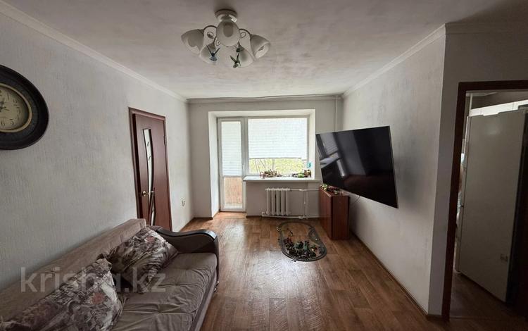 3-бөлмелі пәтер · 44 м² · 4/5 қабат, Жаңа қала ш/а., Абдирова 54, бағасы: 15.5 млн ₸ в Караганде, Казыбек би р-н — фото 2