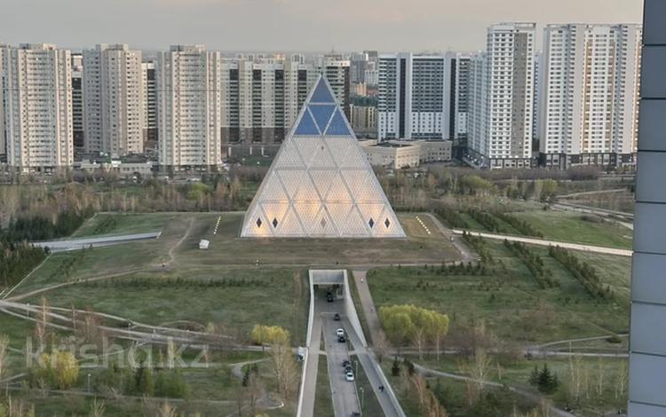 3-бөлмелі пәтер · 100 м² · 25/26 қабат, Кошкарбаева 8 — БЕЗ КОМИССИИ, бағасы: 70 млн ₸ в Астане, Сарайшык р-н — фото 2