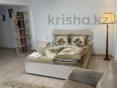 1-комнатная квартира · 50 м² · 3/7 этаж · посуточно, Абылай хана 74 — Гоголя за 15 000 〒 в Алматы