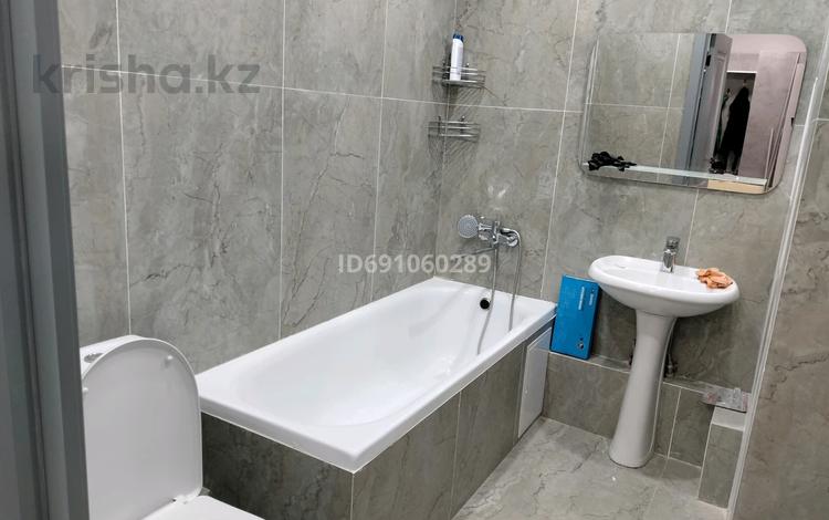 2-комнатная квартира · 50 м² · 4/5 этаж, Момышулы 142/67 за 210 000 ₸ в Алматы, Алатауский р-н — фото 2