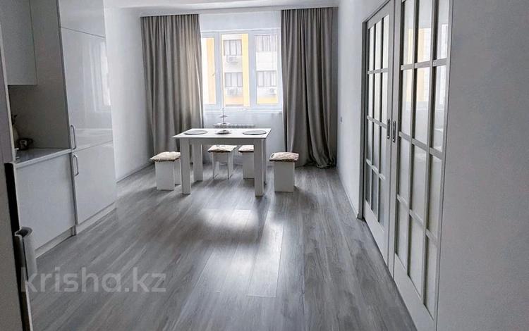 2-комнатная квартира · 60 м² · 3/5 этаж, мкр Думан-2, Халиуллина за 250 000 〒 в Алматы, Медеуский р-н — фото 3